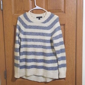 Banana Republic Womens sweater ♥️